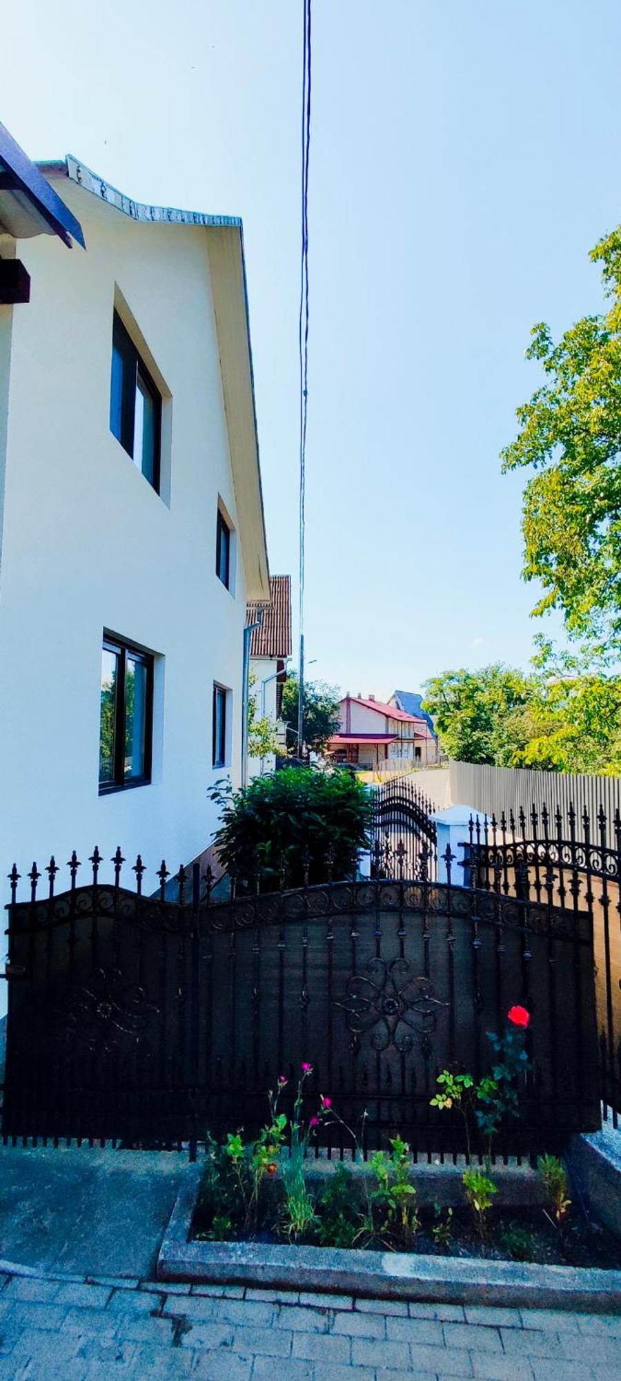 ホテル Casa Paul Vişeu de Sus エクステリア 写真