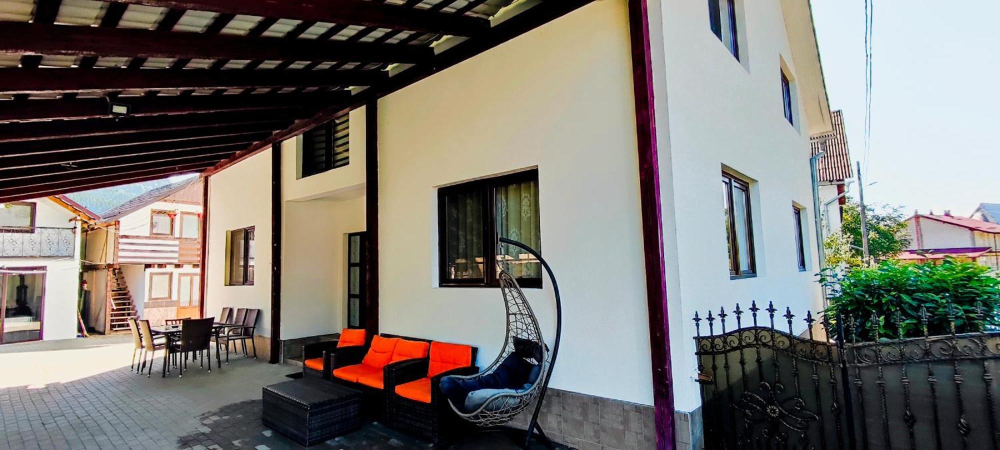 ホテル Casa Paul Vişeu de Sus エクステリア 写真